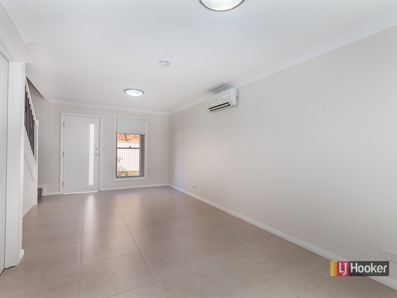 2/77 Australia Street, St Marys NSW 2760