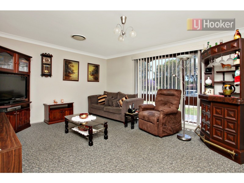 10 Pegar Place, Marayong NSW 2148