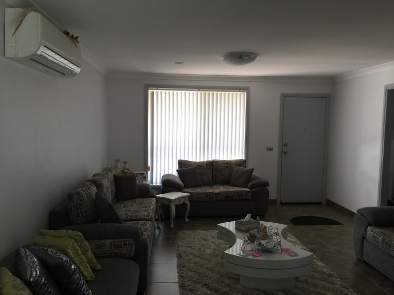 1 Stockade Place, Woodcroft NSW 2767