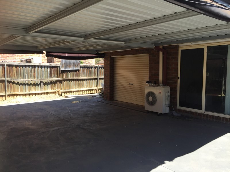 1 Stockade Place, Woodcroft NSW 2767