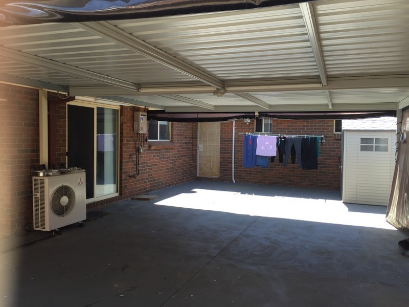 1 Stockade Place, Woodcroft NSW 2767