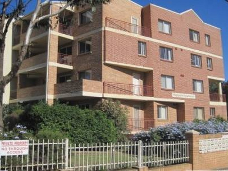 40/8-10 Fourth Avenue, Blacktown NSW 2148