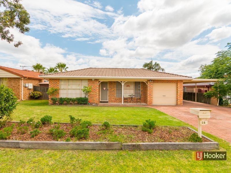 16 Rhonda Place, Plumpton NSW 2761