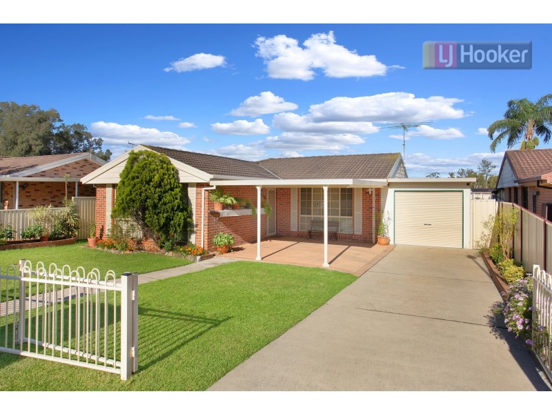 73 Dryden Avenue, Oakhurst NSW 2761