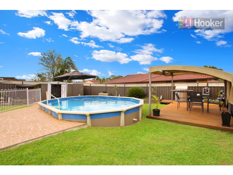 8 McFarlane Drive, Minchinbury NSW 2770