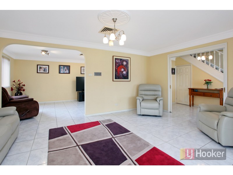 28 Pottery Circuit, Woodcroft NSW 2767