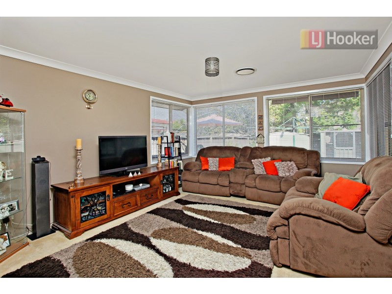 2 Antique Crescent, Woodcroft NSW 2767