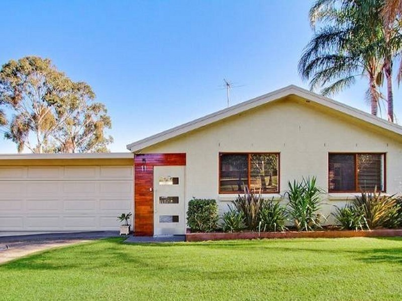 11 Newham Street, Dean Park NSW 2761