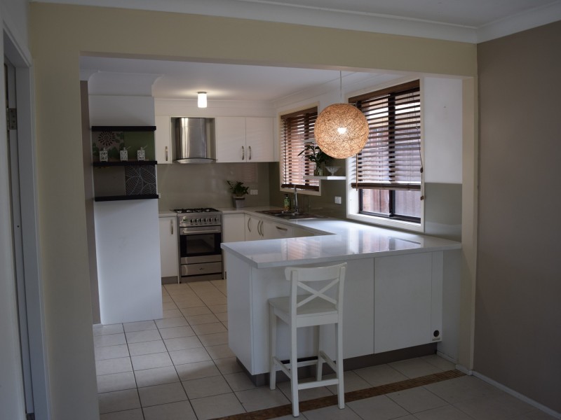 11 Newham Street, Dean Park NSW 2761