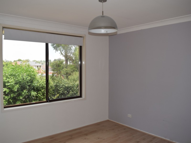 11 Newham Street, Dean Park NSW 2761