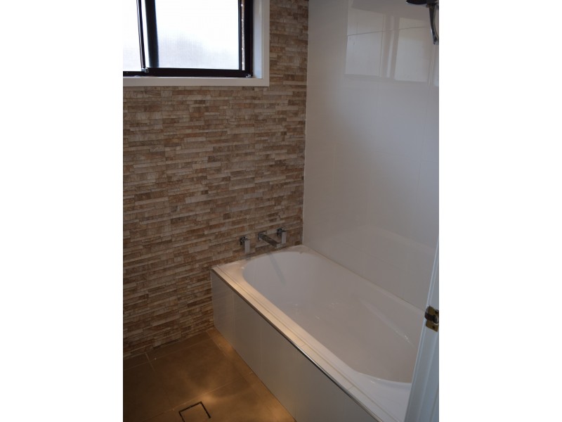 11 Newham Street, Dean Park NSW 2761