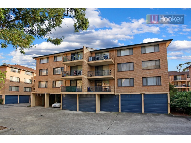 17/7 Griffiths Street, Blacktown NSW 2148