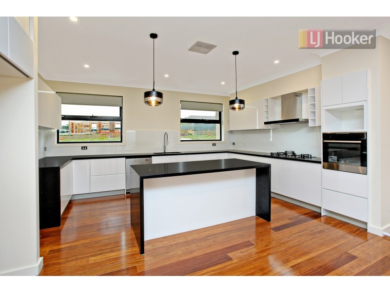 33 Governor Drive, Harrington Park NSW 2567