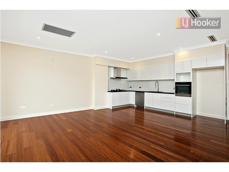 33 Governor Drive, Harrington Park NSW 2567