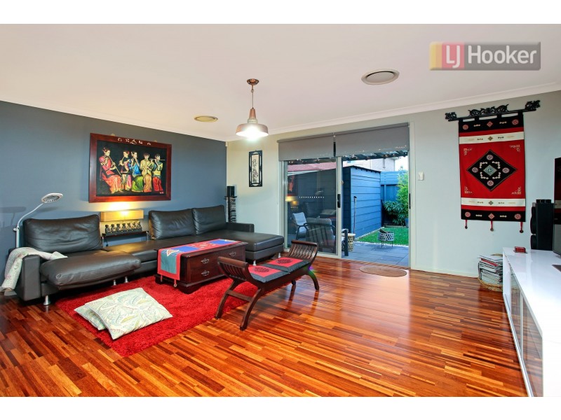 32 Lilydale Drive, Woodcroft NSW 2767