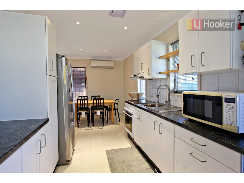 11 Dampier Place, Whalan NSW 2770