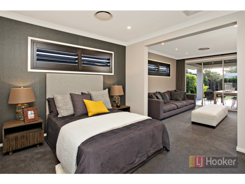 9 Woodburn Street, Colebee NSW 2761