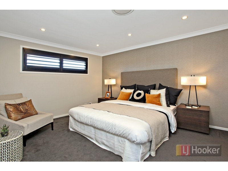 9 Woodburn Street, Colebee NSW 2761