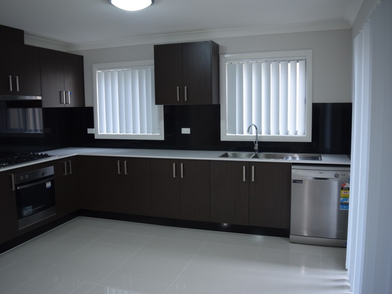 5 Ocimum Glade, Kellyville Ridge NSW 2155