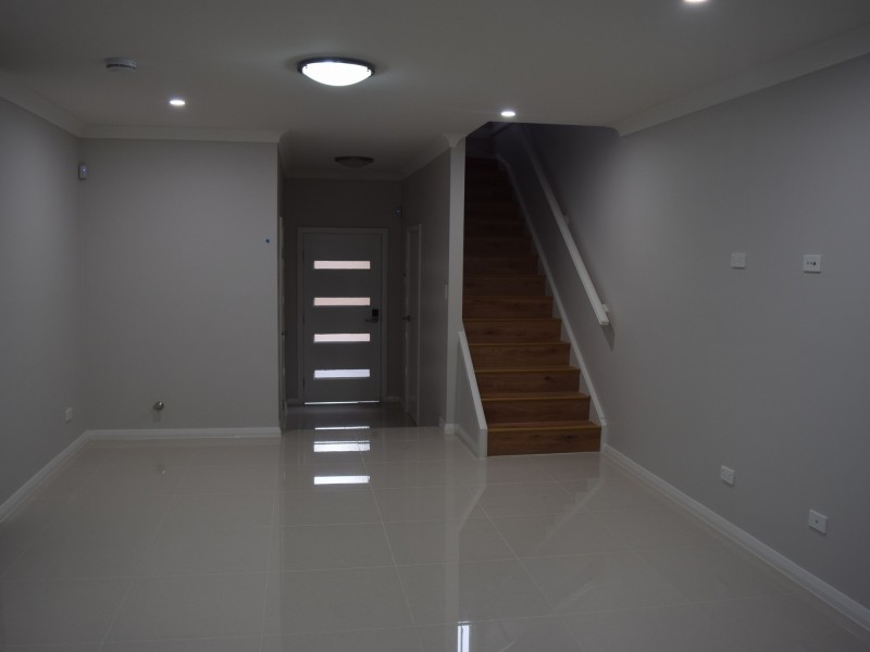 5 Ocimum Glade, Kellyville Ridge NSW 2155