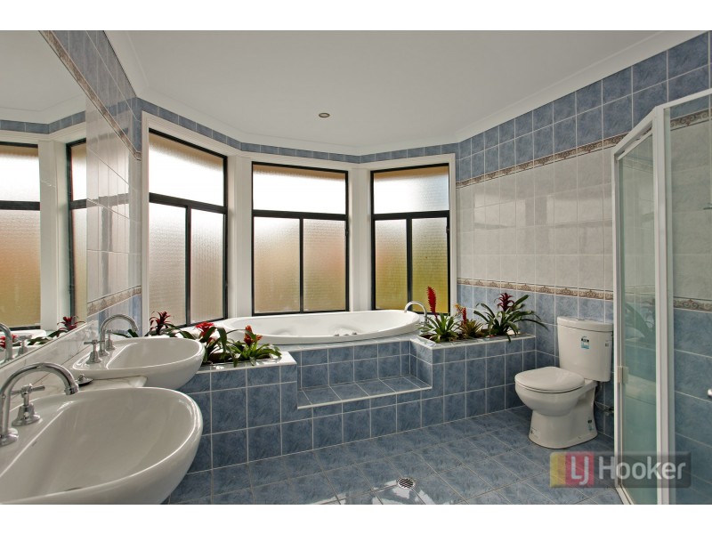 73 Lakewood Drive, Woodcroft NSW 2767