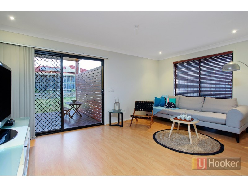 64 Lilydale Drive, Woodcroft NSW 2767