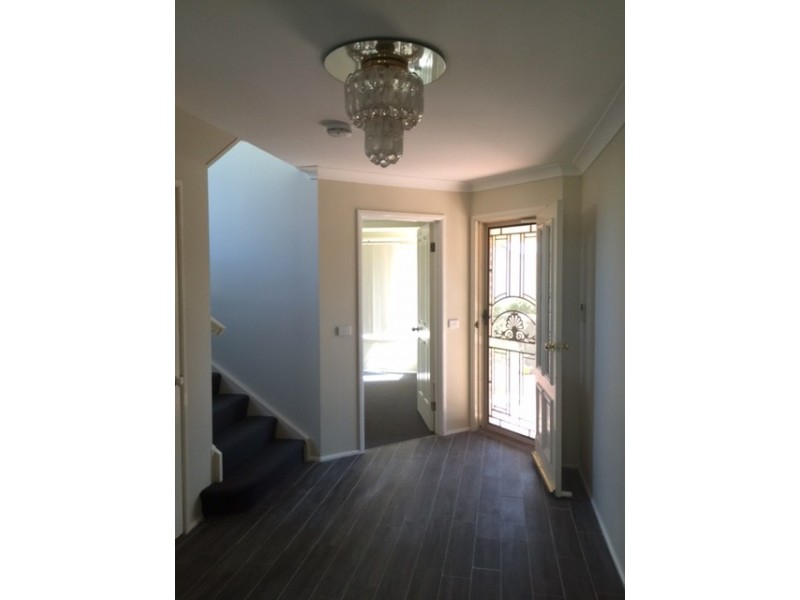 14 Burrinjuck Drive, Woodcroft NSW 2767