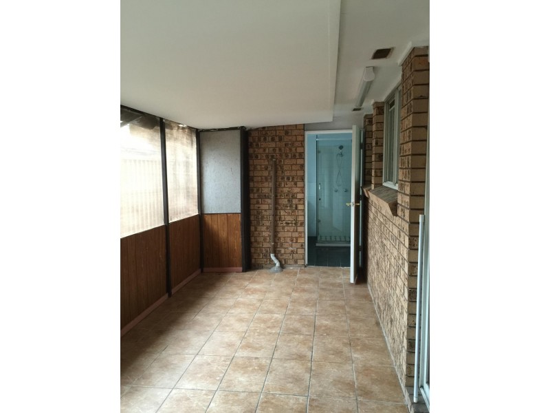 7 Kenneth Crescent, Dean Park NSW 2761