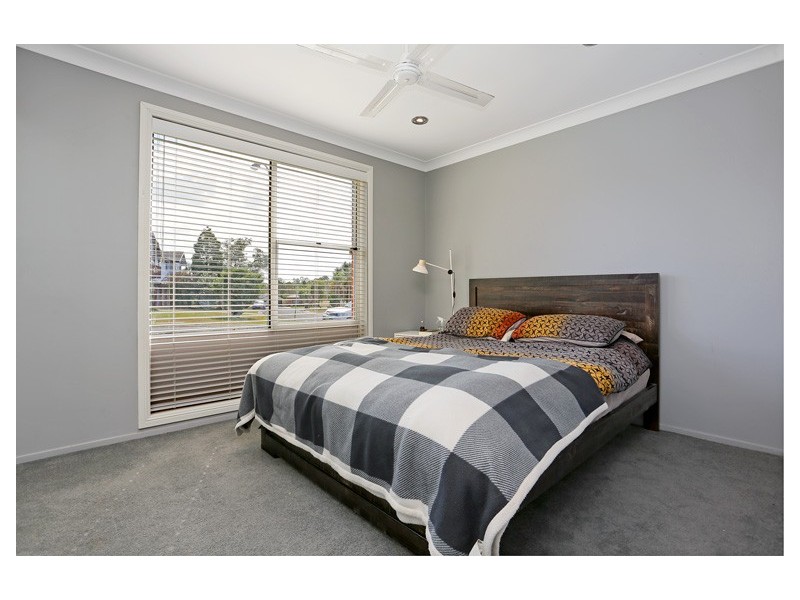 27 Aldan Place, St Clair NSW 2759