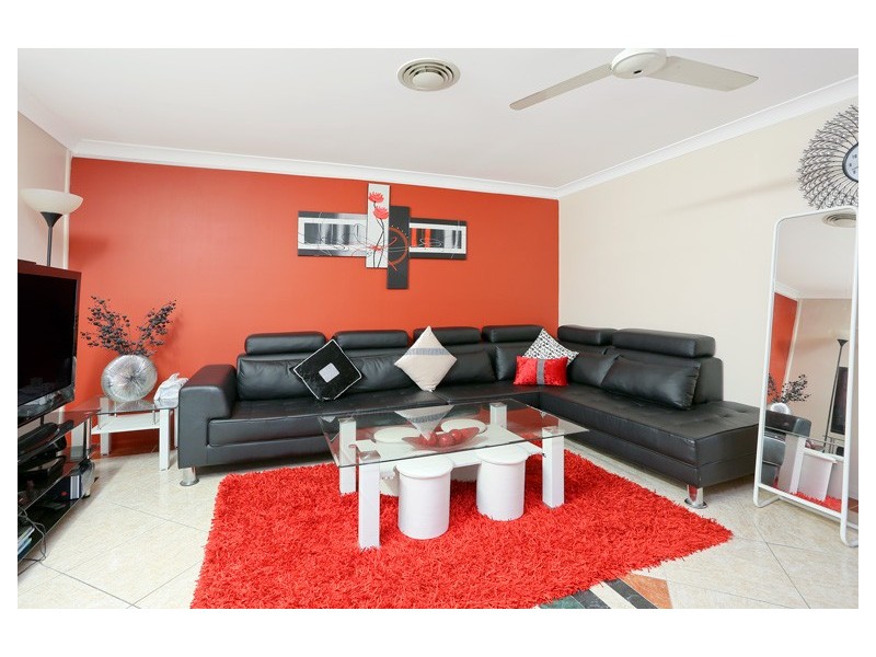 26 Jindabyne Circuit, Woodcroft NSW 2767