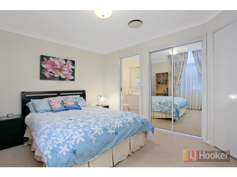 15 Sienna Grove, Woodcroft NSW 2767