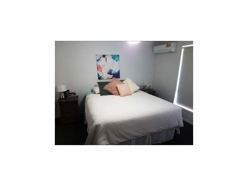 15 Darug Avenue, Glenmore Park NSW 2745