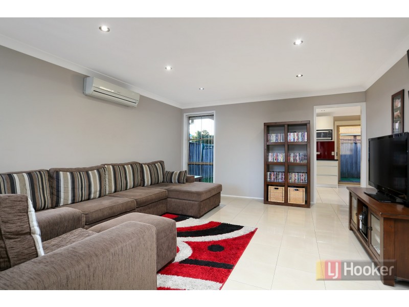 17 Wyangala Circuit, Woodcroft NSW 2767