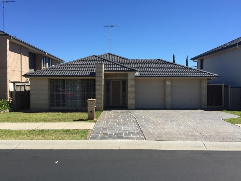 17 Paperbark Drive, Woodcroft NSW 2767