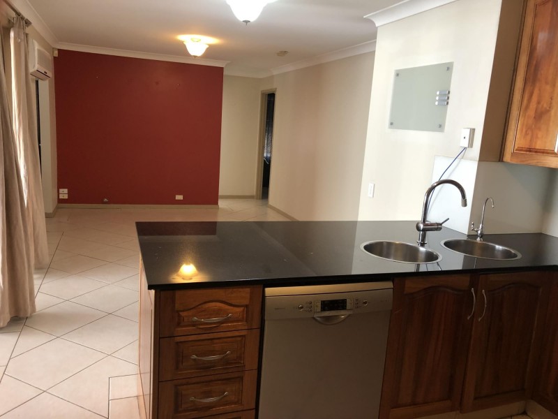 27 Keyport Crescent, Glendenning NSW 2761