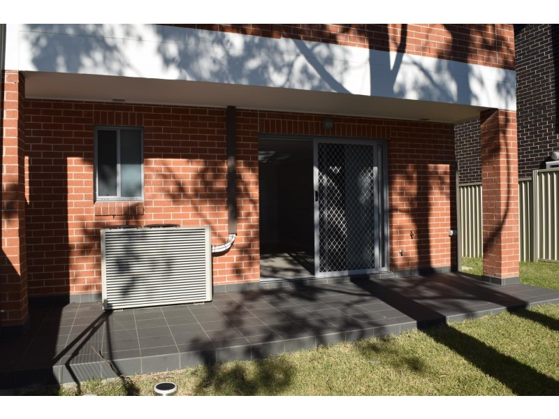 5 Sharada Glade, Woodcroft NSW 2767