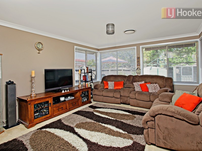 2 Antique Crescent, Woodcroft NSW 2767