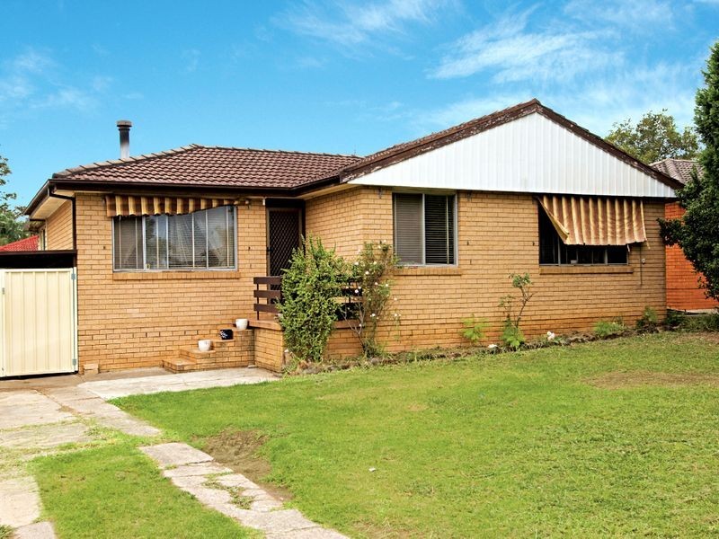 8 Wilkie Crescent, Doonside NSW 2767