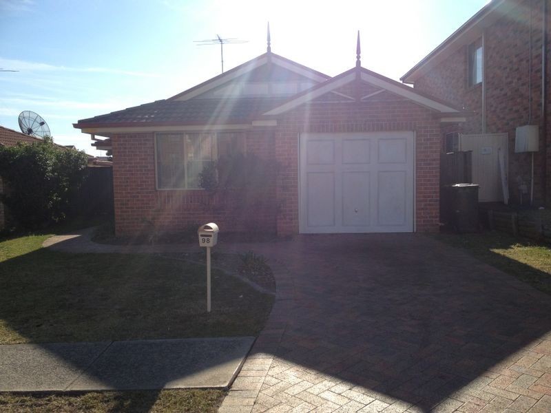 98 Bricketwood Drive, Woodcroft NSW 2767