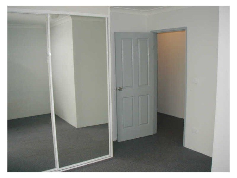 40/8-10 Fourth Avenue, Blacktown NSW 2148