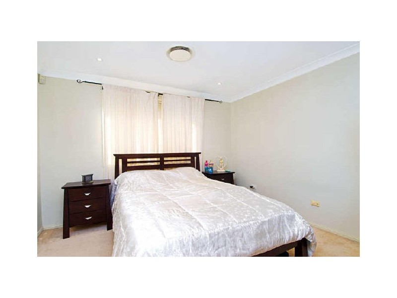 5 Mottle Grove, Woodcroft NSW 2767