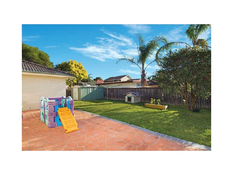 5 Mottle Grove, Woodcroft NSW 2767