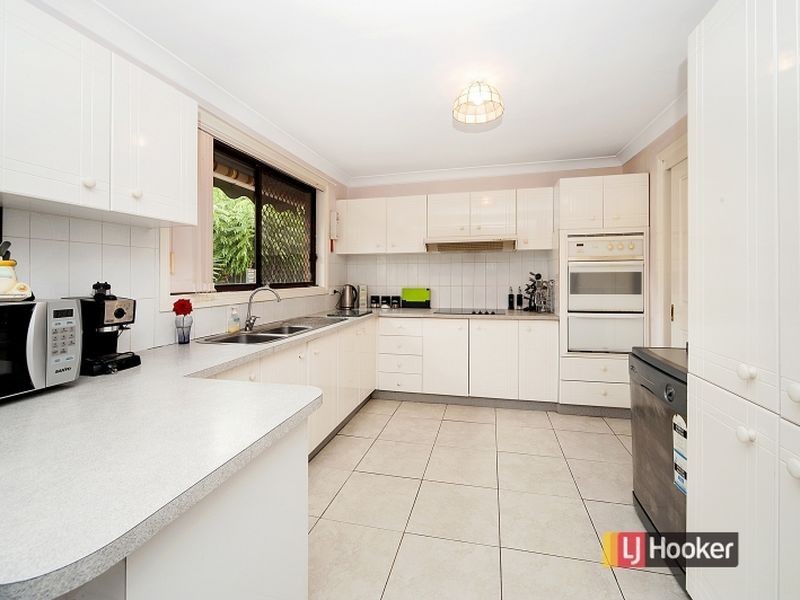 5B Clinker Grove, Woodcroft NSW 2767