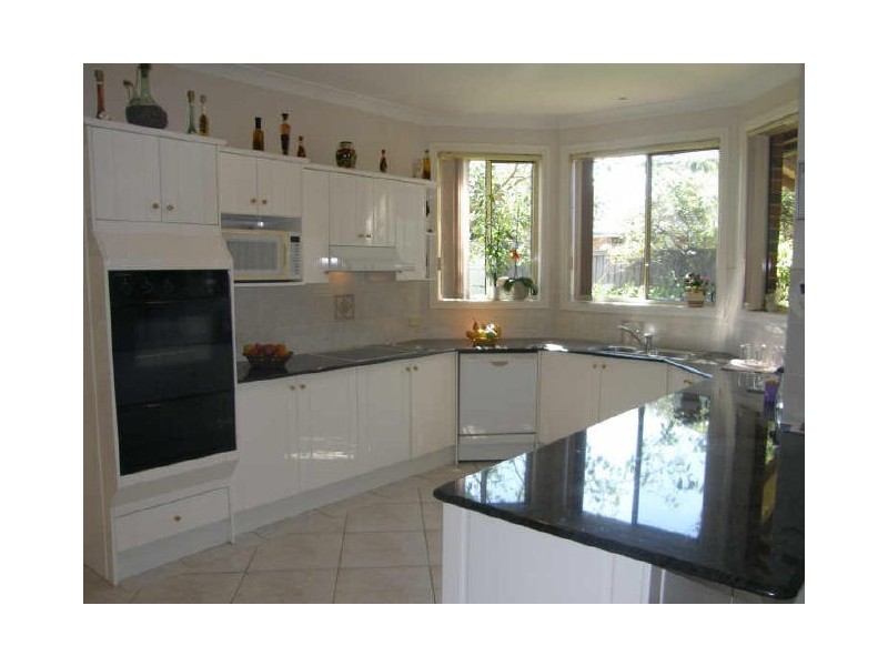 5 Talbingo Place, Woodcroft NSW 2767