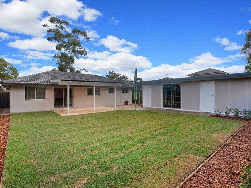 20 Quakers Hill Parkway, Quakers Hill NSW 2763