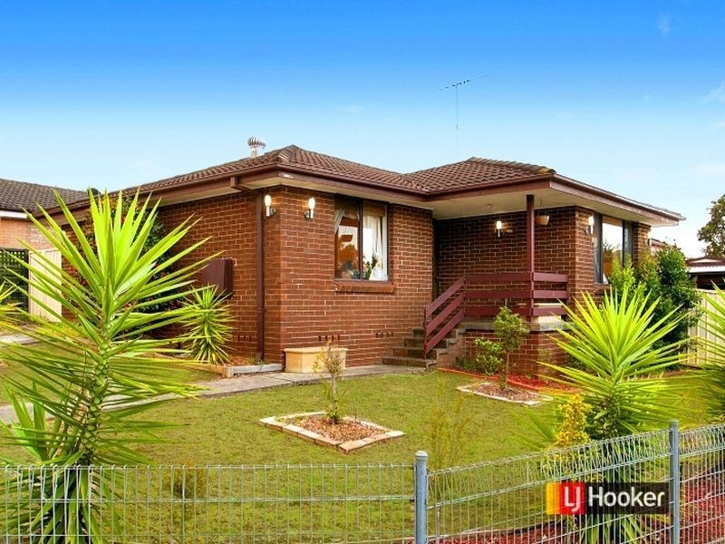 2 Adelphi Crescent, Doonside NSW 2767