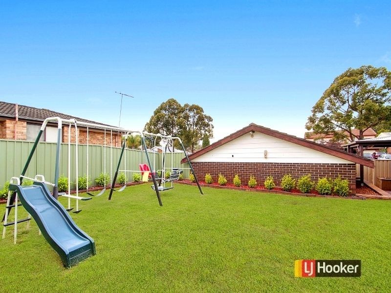 2 Adelphi Crescent, Doonside NSW 2767