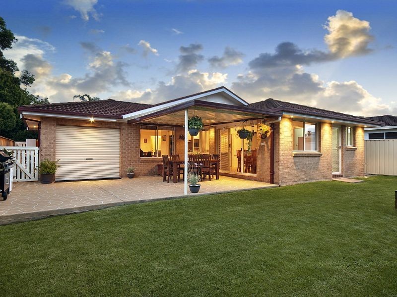 11 Alpin Grove, Oakhurst NSW 2761