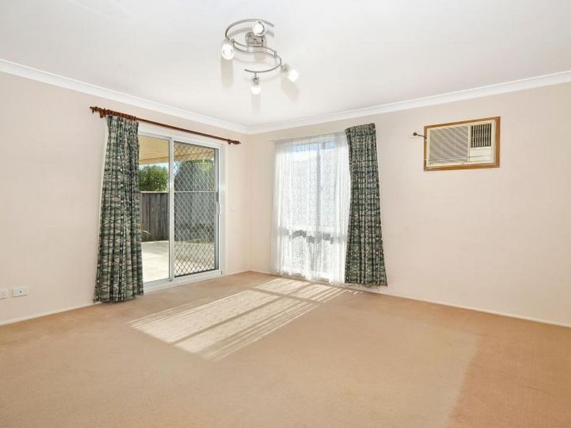 5 Teraweyna Close, Woodcroft NSW 2767