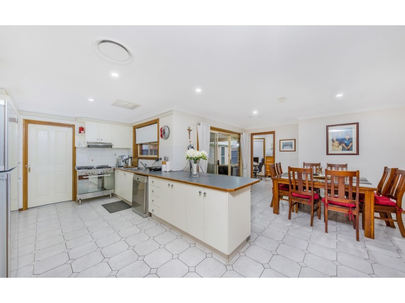 10 Sandstock Place, Woodcroft NSW 2767